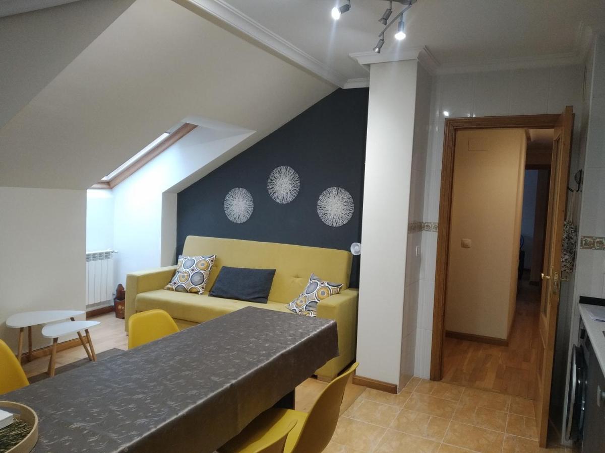 Apartamento Irene Centrico Con Wifi Y Parking Coche Tamano Medio Onís Kültér fotó