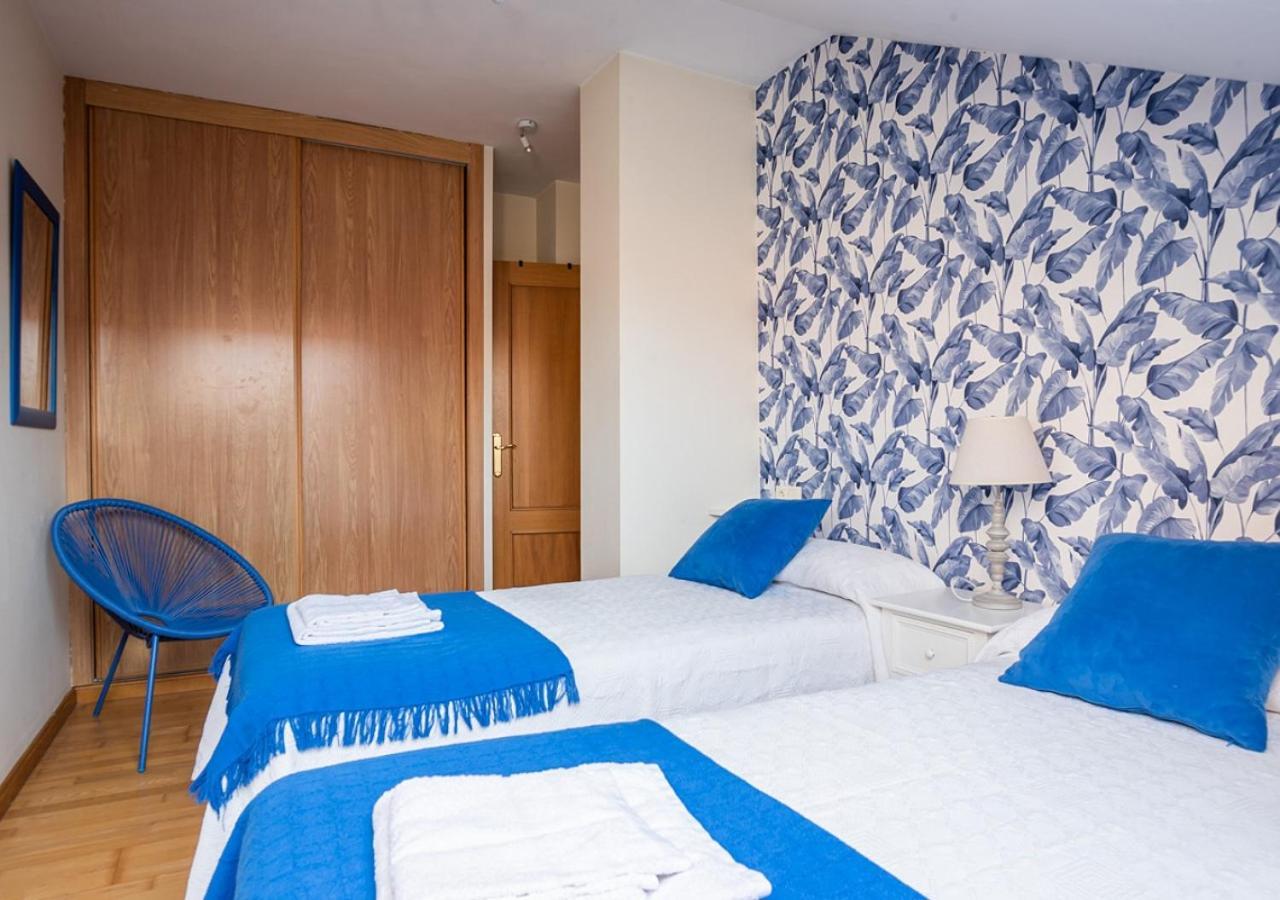 Apartamento Irene Centrico Con Wifi Y Parking Coche Tamano Medio Onís Kültér fotó