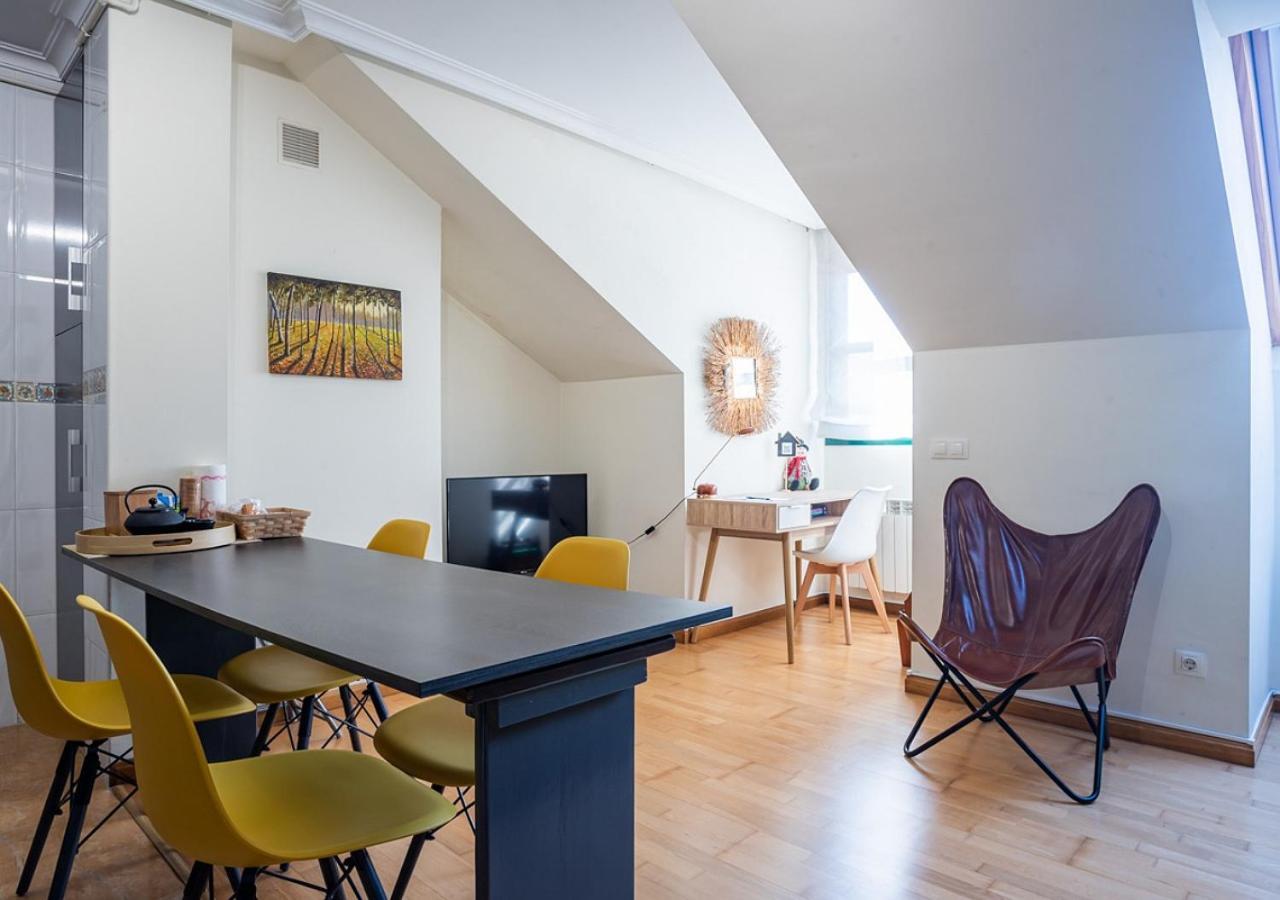 Apartamento Irene Centrico Con Wifi Y Parking Coche Tamano Medio Onís Kültér fotó