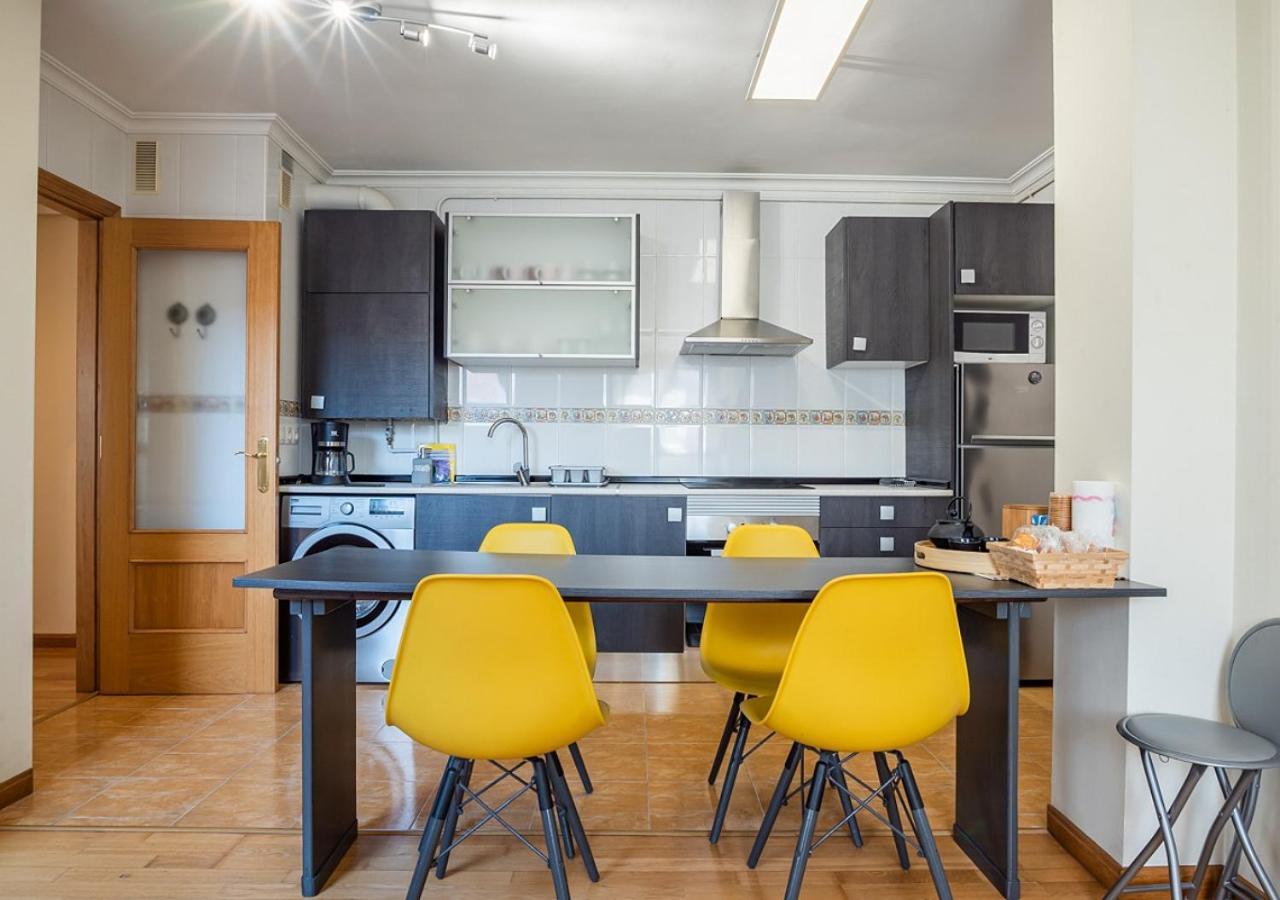 Apartamento Irene Centrico Con Wifi Y Parking Coche Tamano Medio Onís Kültér fotó